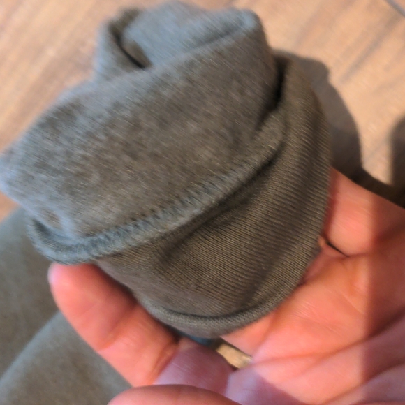 Eddie Bauer zip up hoodie - Picture 3 of 4